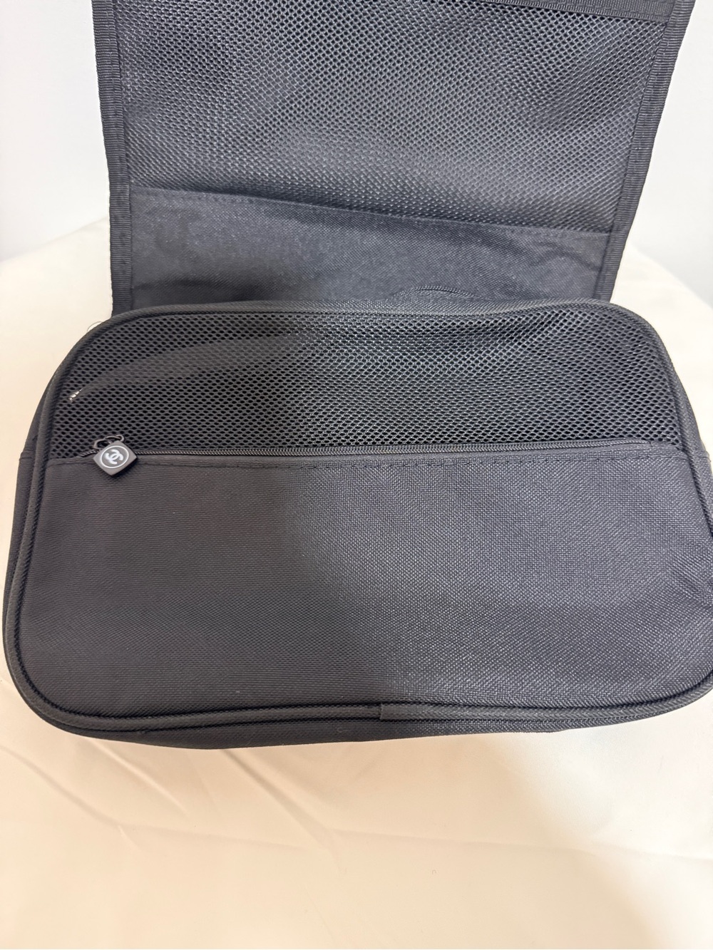 Black Cosmetic Bag Travel Organizer Pouch - Picture 6 of 7